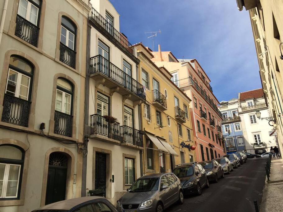 Sm2 Romantic Home By The Gardens Pr Real & Bairro Alto Lisbon Exterior photo