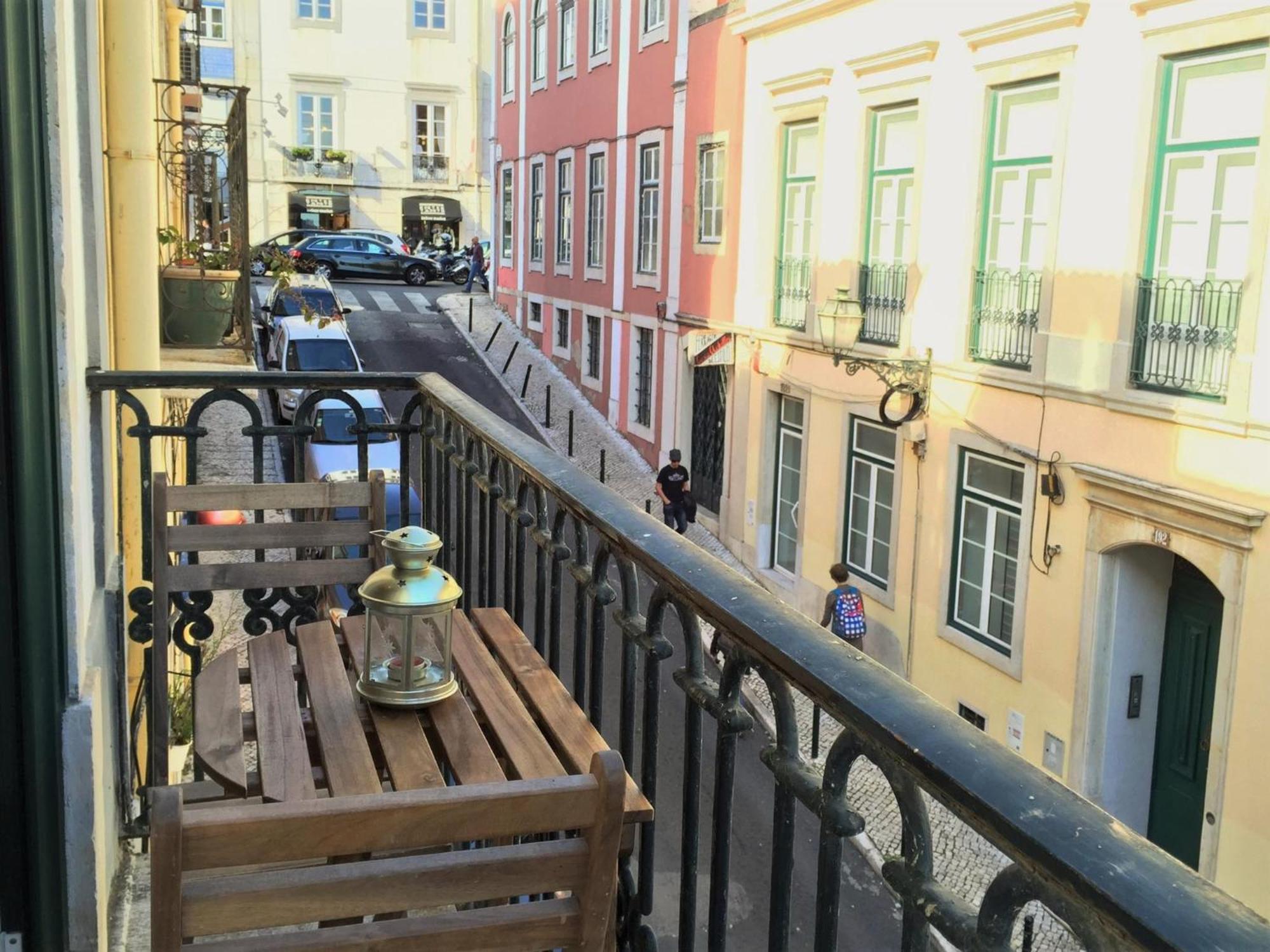Sm2 Romantic Home By The Gardens Pr Real & Bairro Alto Lisbon Exterior photo